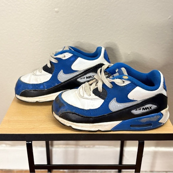 Nike Other - Nike Air Max Kids Sneakers - Blue, White, Black